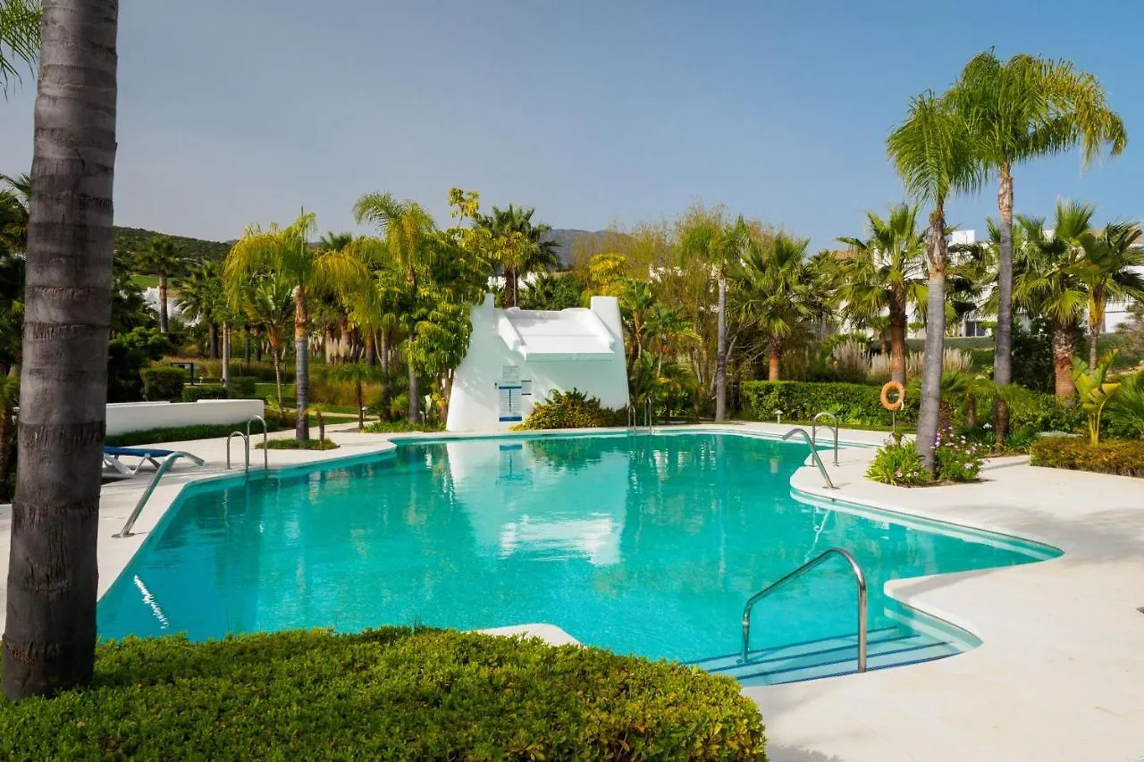 2278-Modern Apt In The Alcazaba Lagoon Estepona