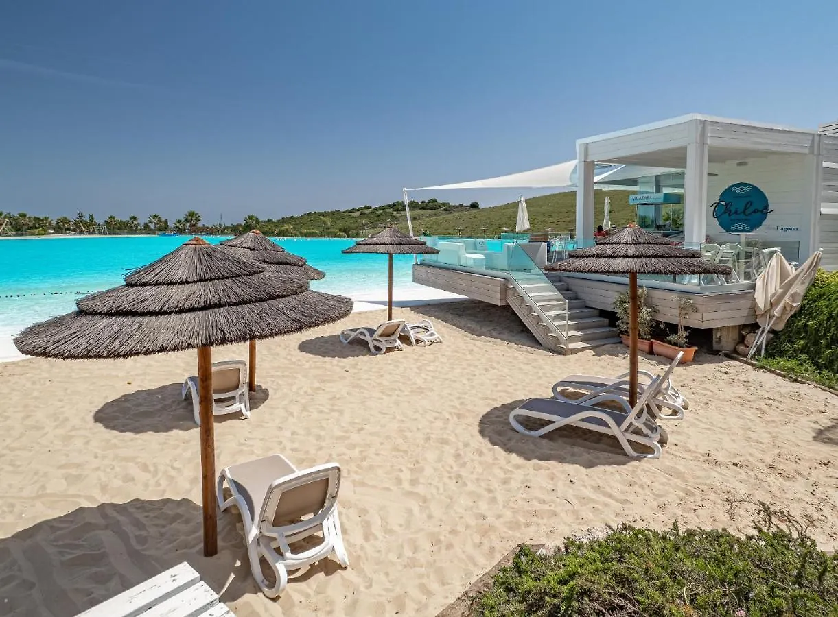 2278-Modern Apt In The Alcazaba Lagoon Estepona Spain